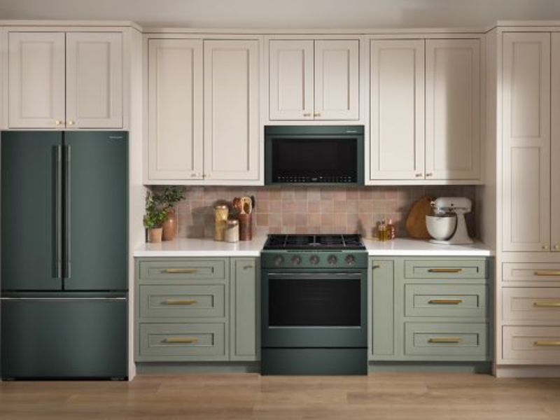 30" KitchenAid 5.0 Cu. Ft. Smart Slide-in Gas Range with Convection Cooking Modes and 2-in-1 Burner - KSGS530SJP