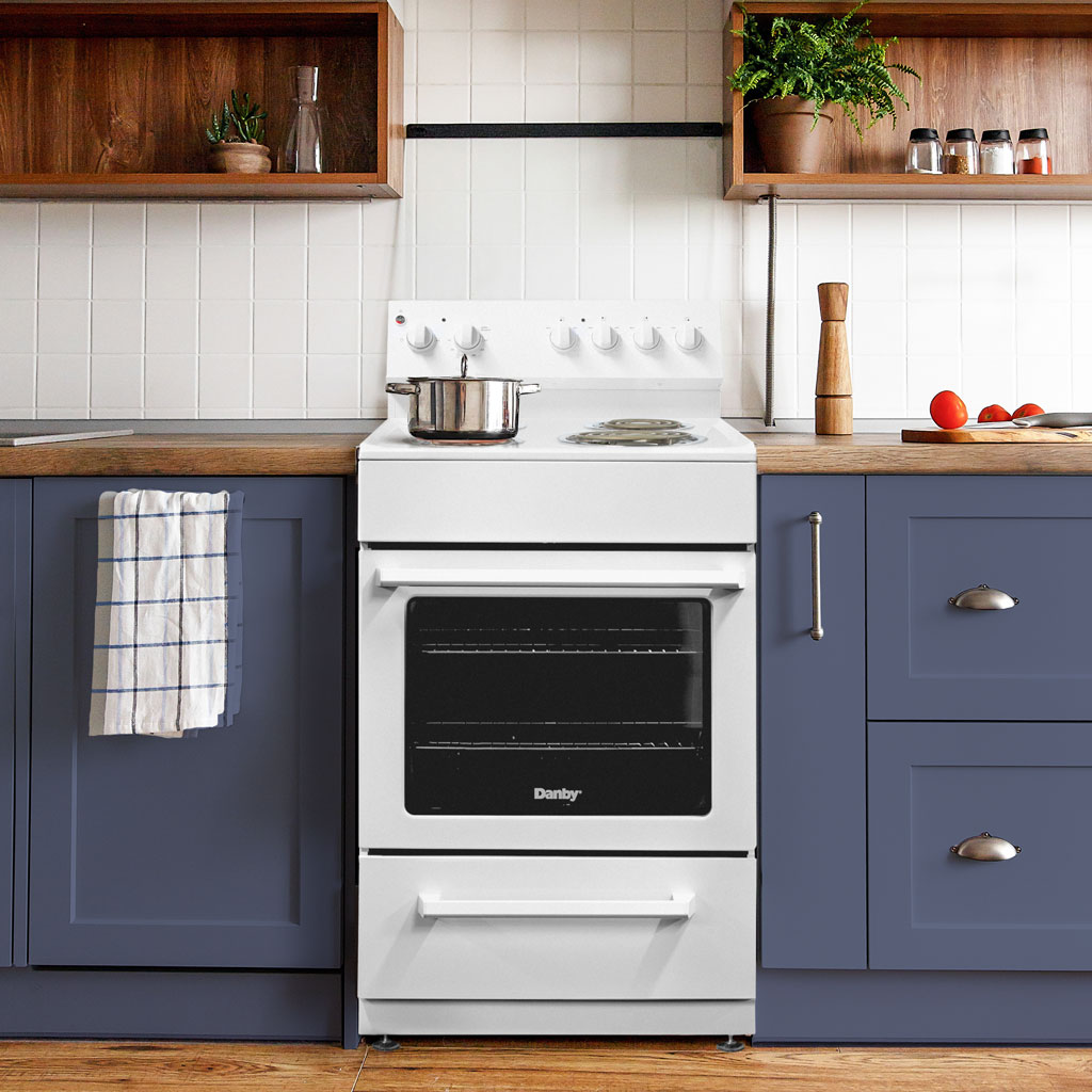 24" Danby 2.5 Cu. Ft. Slide-In Electric Range with Rear Controls - DER240B1WC