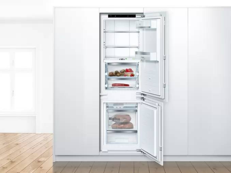 22" Bosch Custom Panel Built-In Bottom Freezer Refrigerator - B09IB91NSP